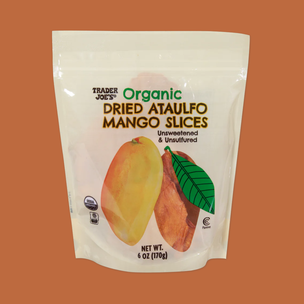 Organic Dried Ataulfo Mango Slices