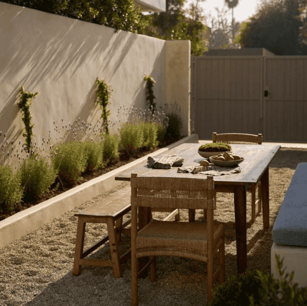 outdoor dining space