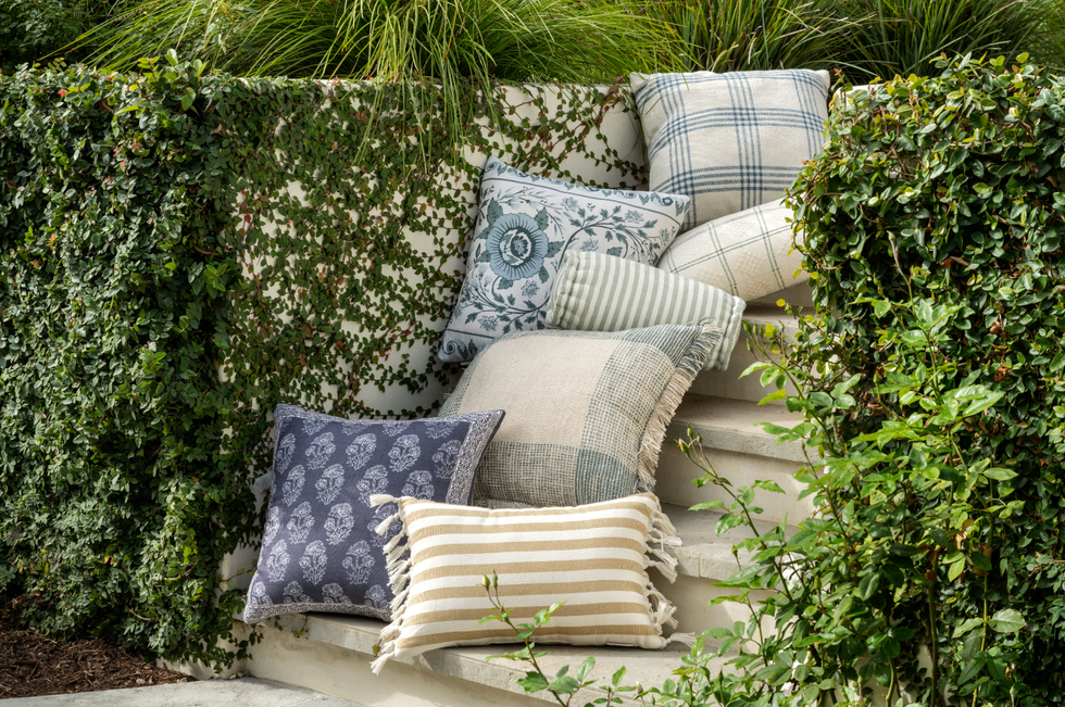 outdoor pillows