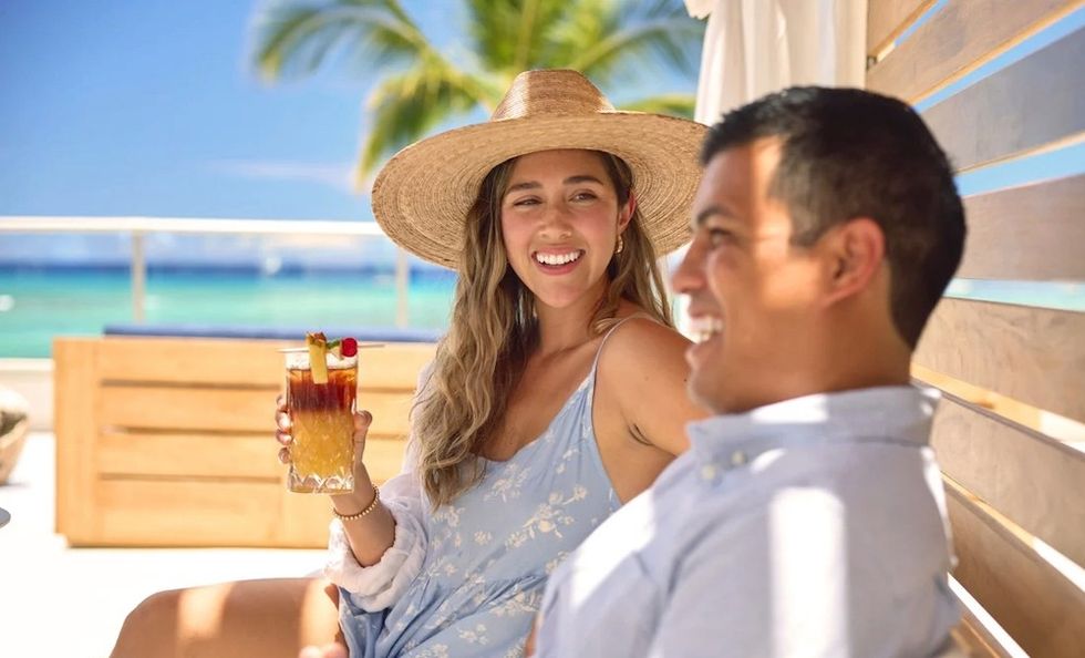 Outrigger Reef - Waikiki Beach