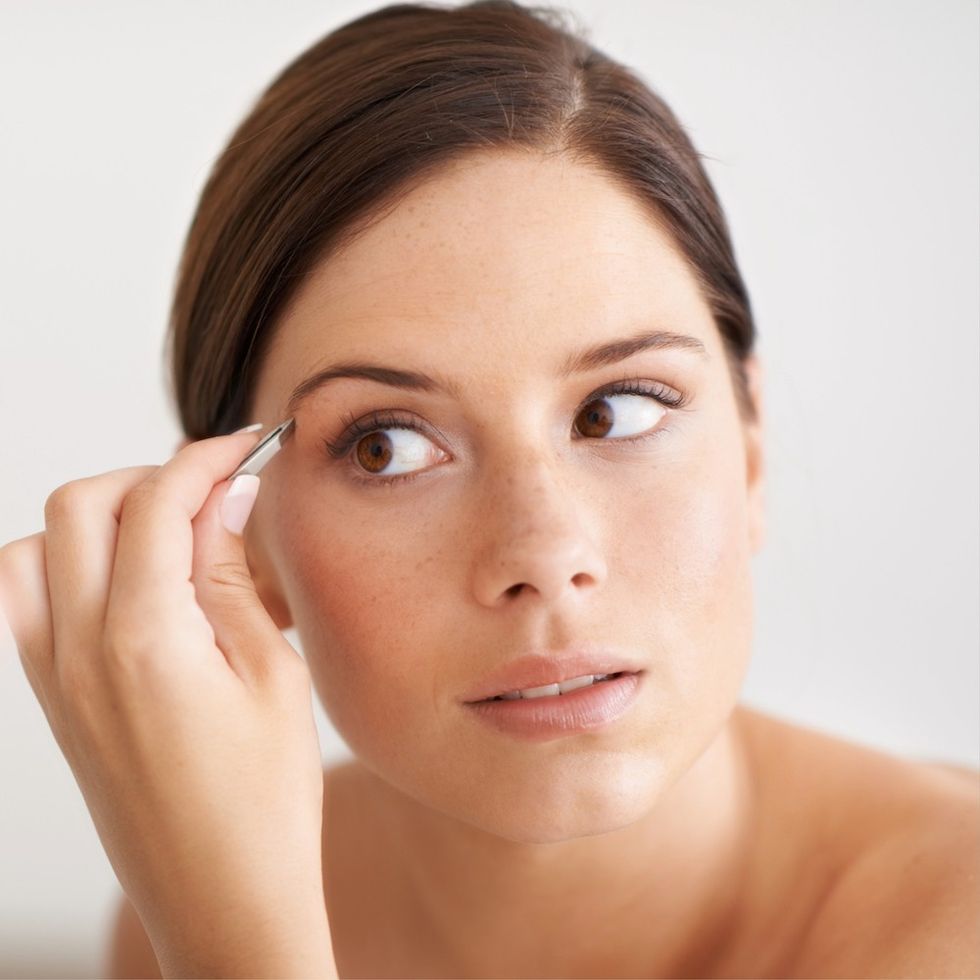 overtweezing eyebrows outdated makeup trends