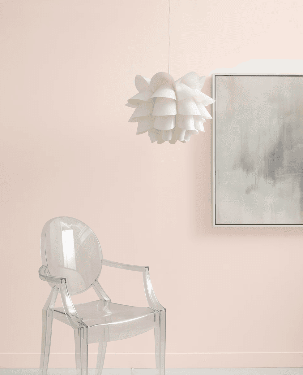 pale pink paint