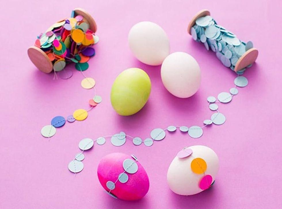 Paper Dot Garland Egg