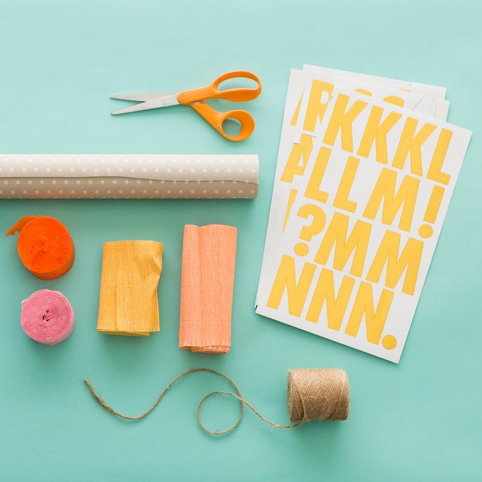 Paper Leaf Friendsgiving Banner