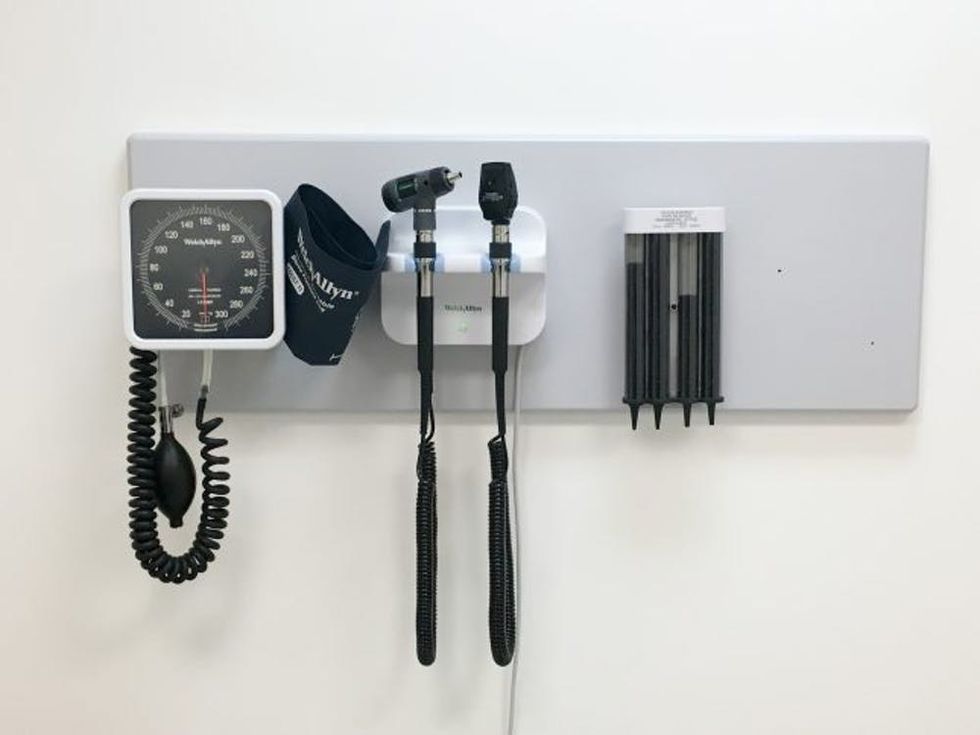 PARKWOODS - DONALDA, TORONTO, ONTARIO, CANADA - 2016/04/04: Inside doctor's office with basic equipment on the wall. Health care in Canada is universal and free. (Photo by Roberto Machado Noa/LightRocket via Getty Images)