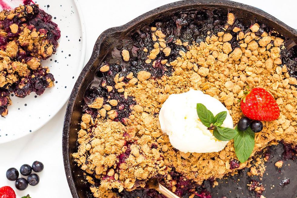 Peanut Butter Berry Crisp Summer Fruits