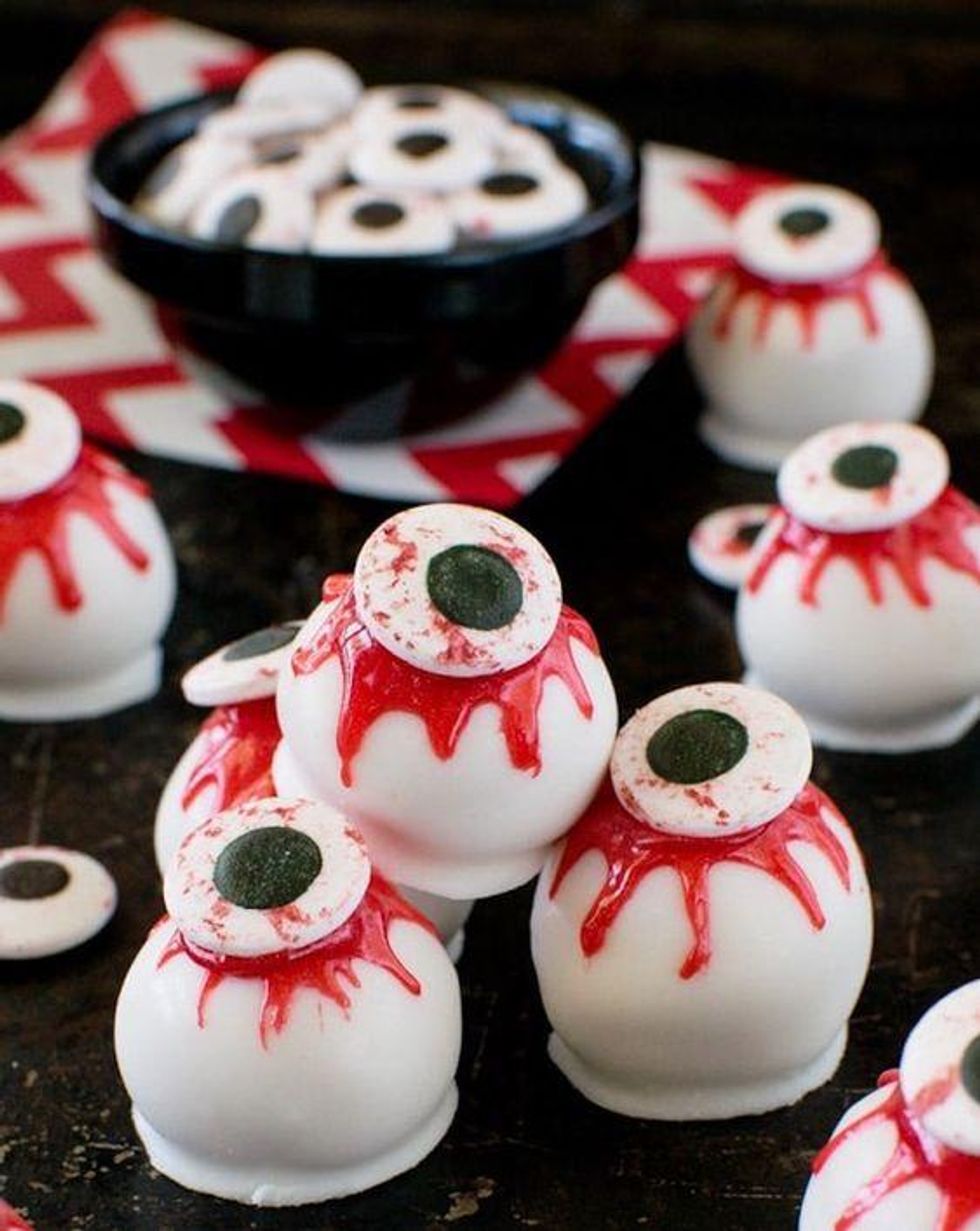 Peanut Butter Zombie Eyeballs