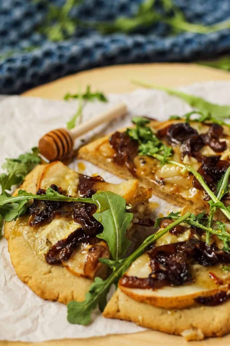 32 Flatbread Recipes That Are *Almost* Better Than Pizza Brit + Co