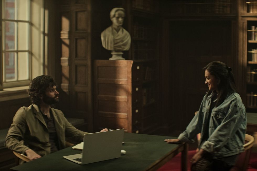 penn badgley and amy-leigh hickman