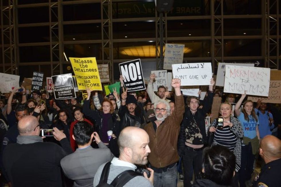 People come together to support Muslims in Los Angeles