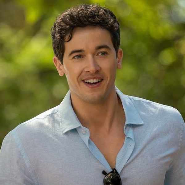 People We Meet On Vacation Trailer: Watch Tom Blyth & Emily Bader In Emily Henry's New Movie