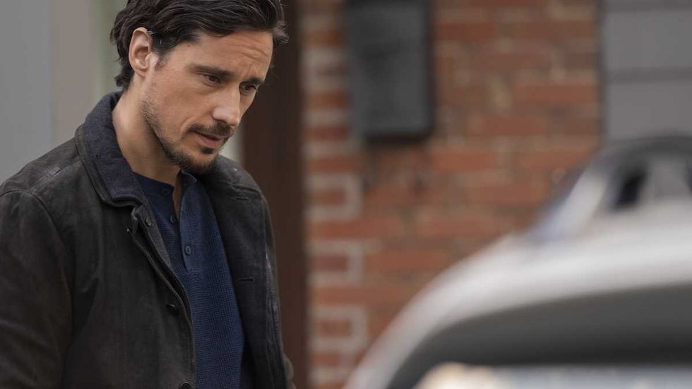 peter gadiot as dave memory of a killer cast