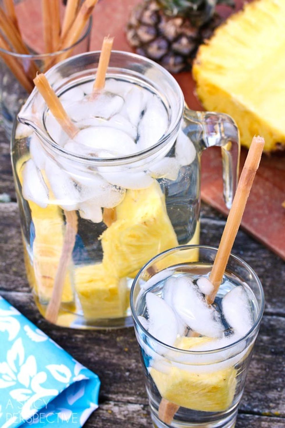Pineapple Sugarcane Water