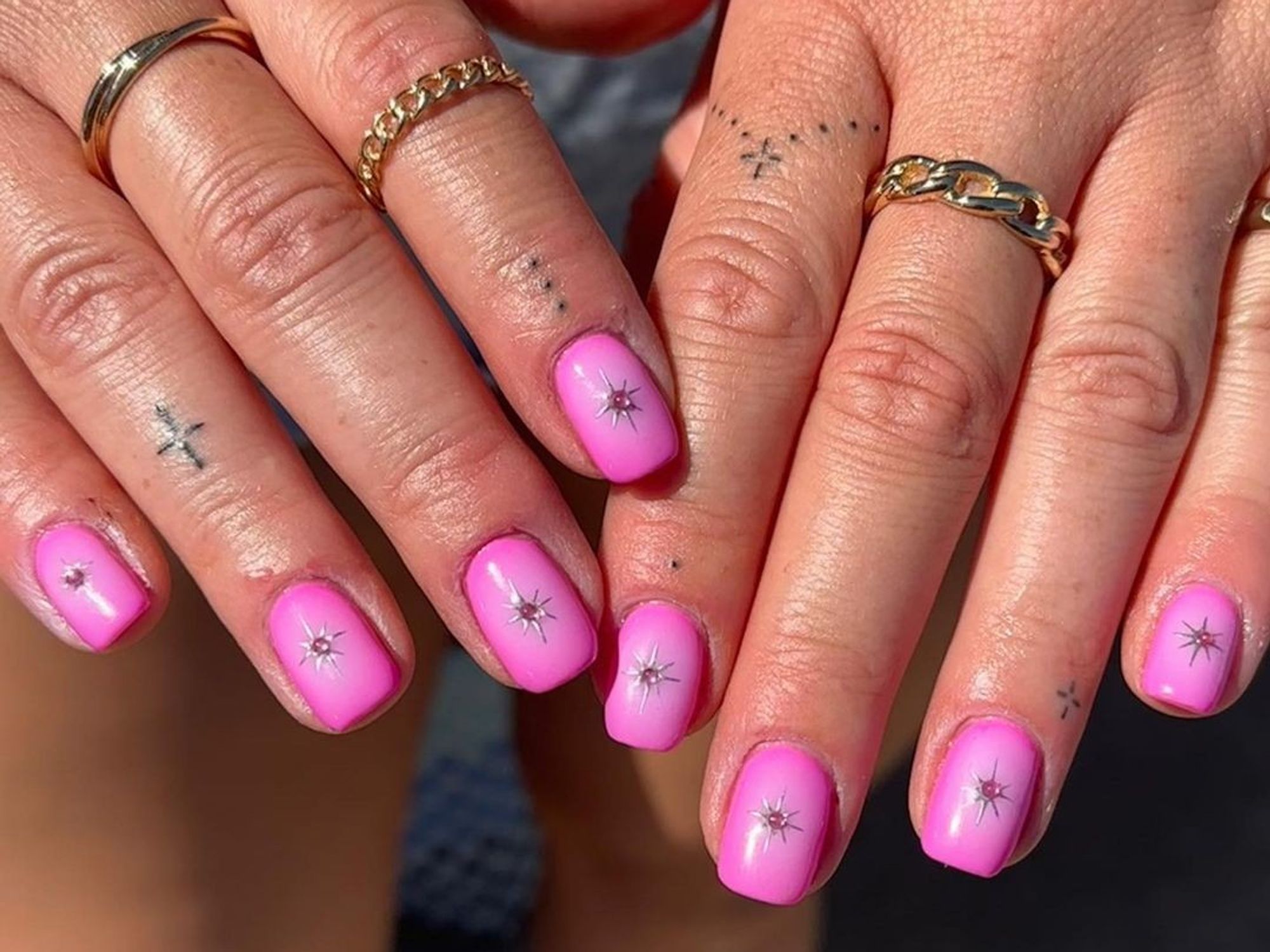 pink star nails