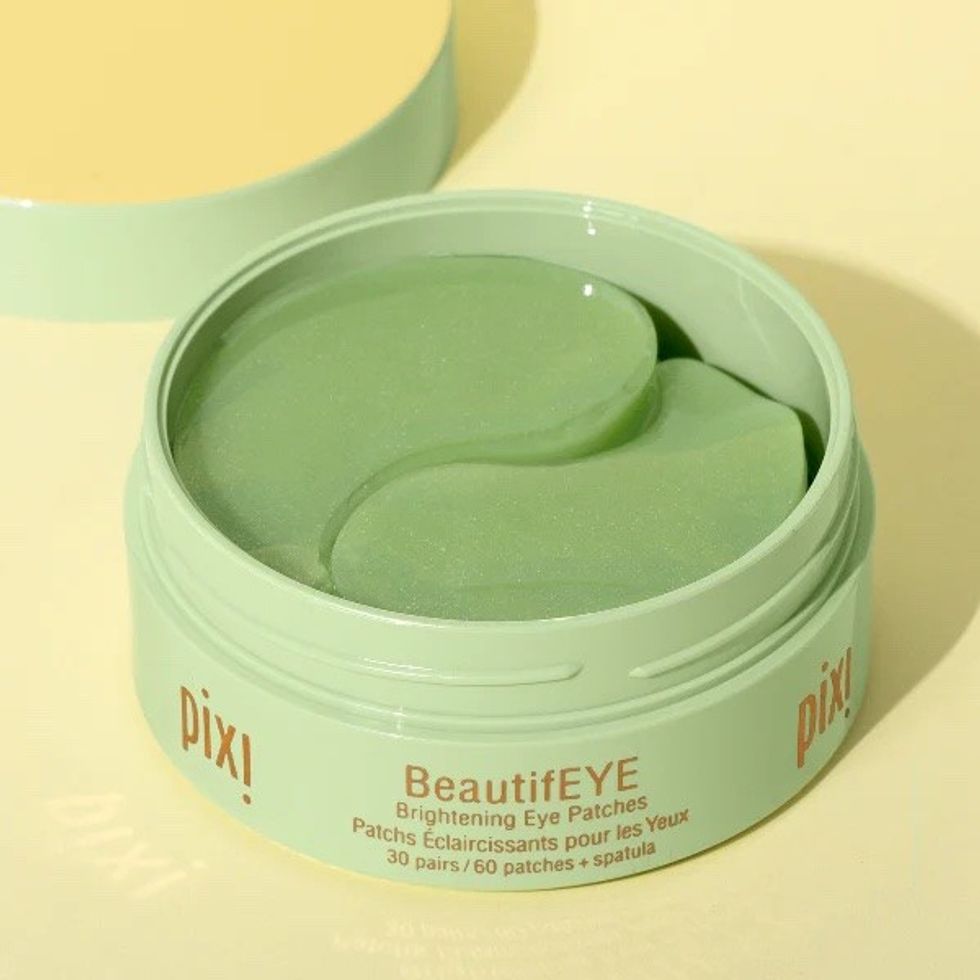 Pixi BeautifEYE under eye patches are shown against a yellow background.