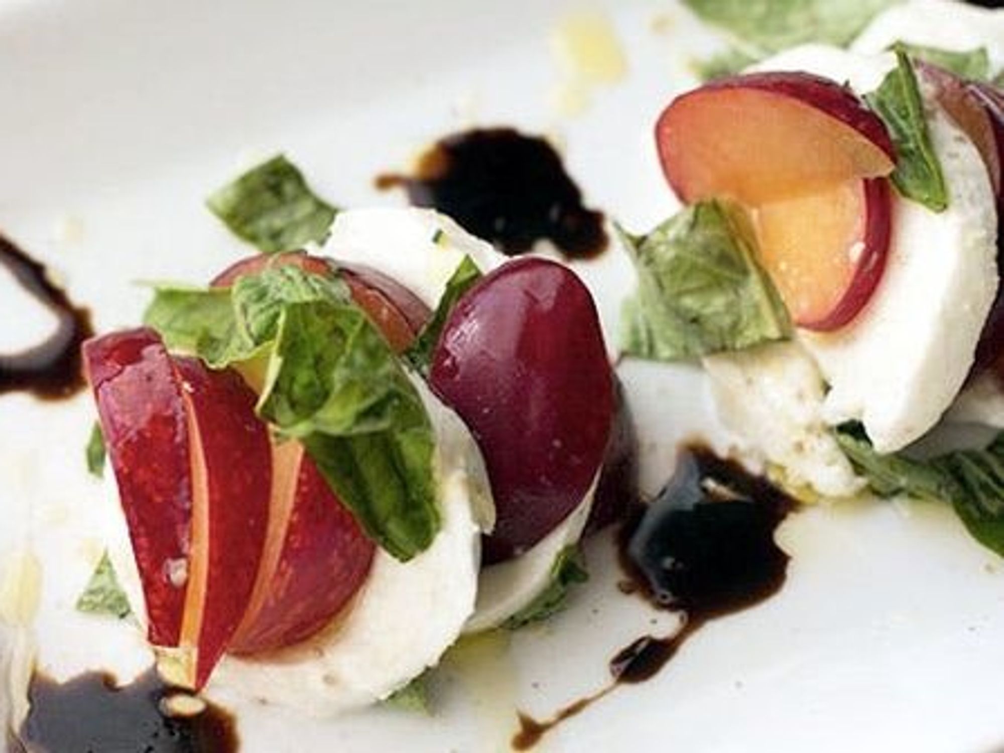 plum caprese recipe