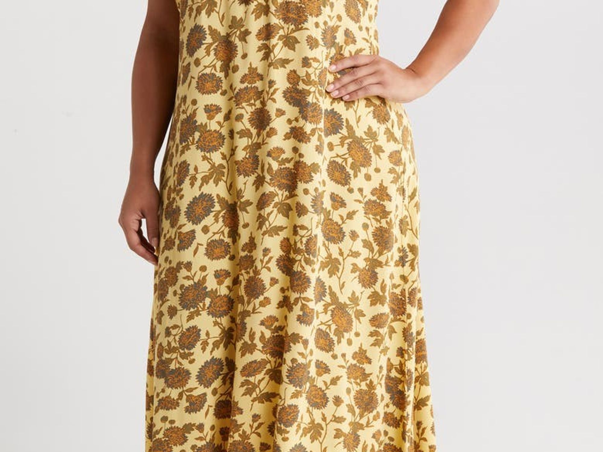 13 Flattering Plus-Size Fall Dresses: Must-Have! - Brit + Co 13 Flattering Plus-Size Fall Dresses: Must-Have! - Brit + Co