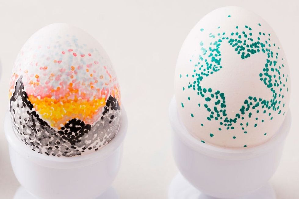Pointillism_eggs_09