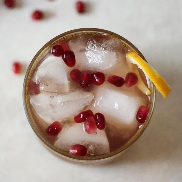 Pomegranate Ginger Beer Cocktail