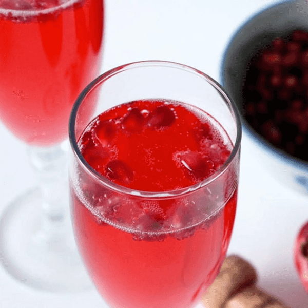 Pomegranate White Tea Fizz