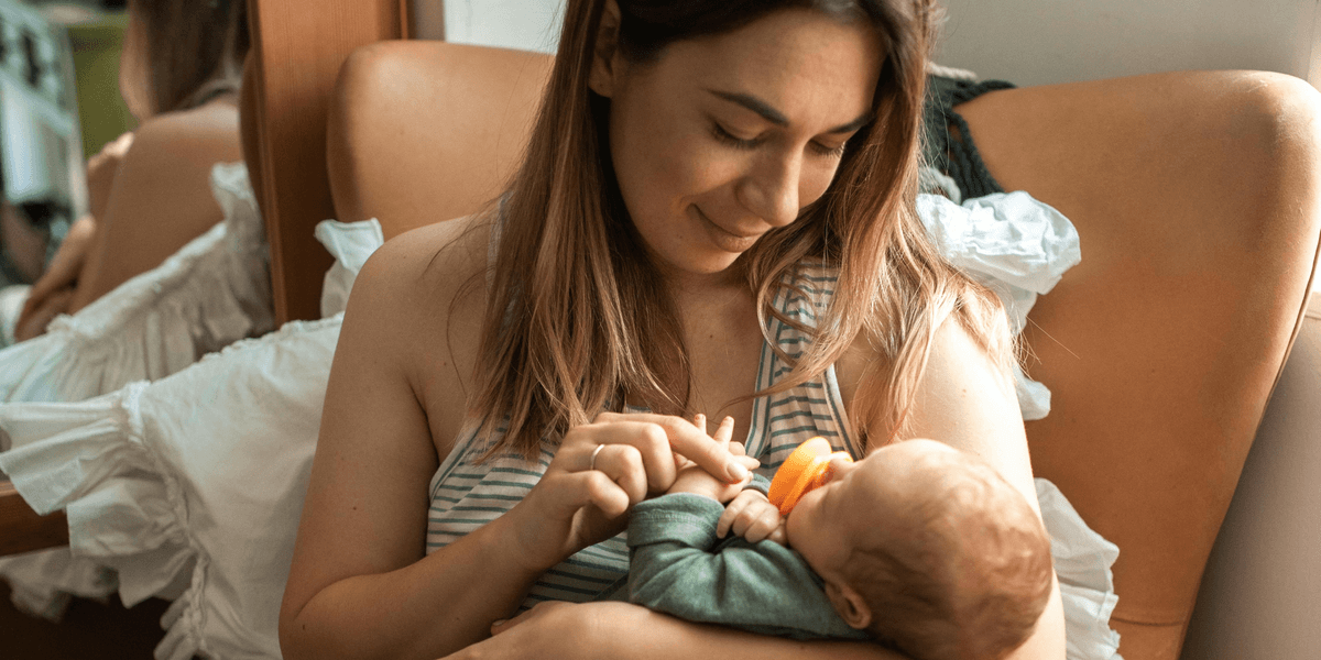 Postnatal Life Expert Secrets: Thriving in Postpartum Life! - Brit + Co