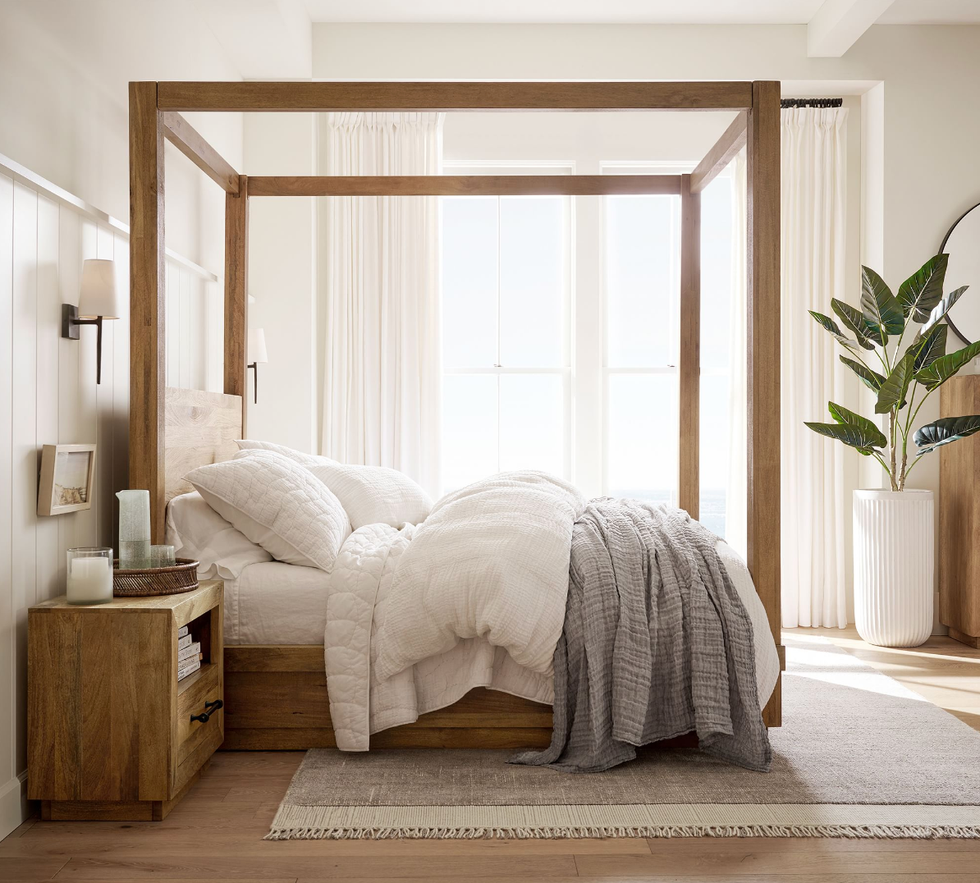 Pottery Barn Cloud Quilt And Shams