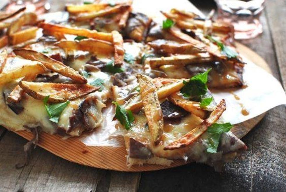 Poutine Pizza