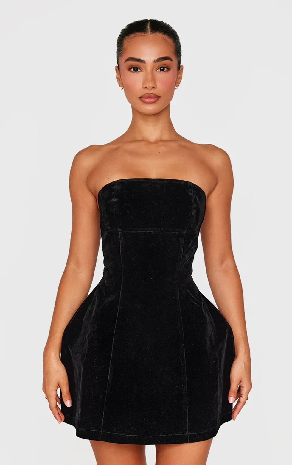 PrettyLittleThing Bandeau Structured Velvet Dress