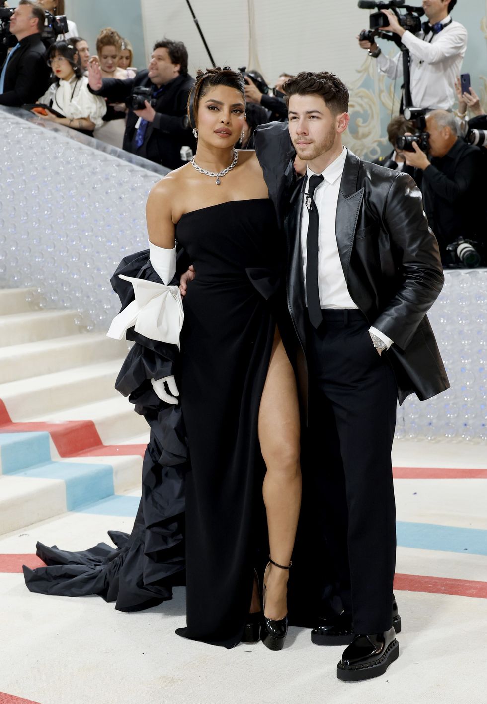 Priyanka Chopra Jonas and Nick Jonas met gala couples