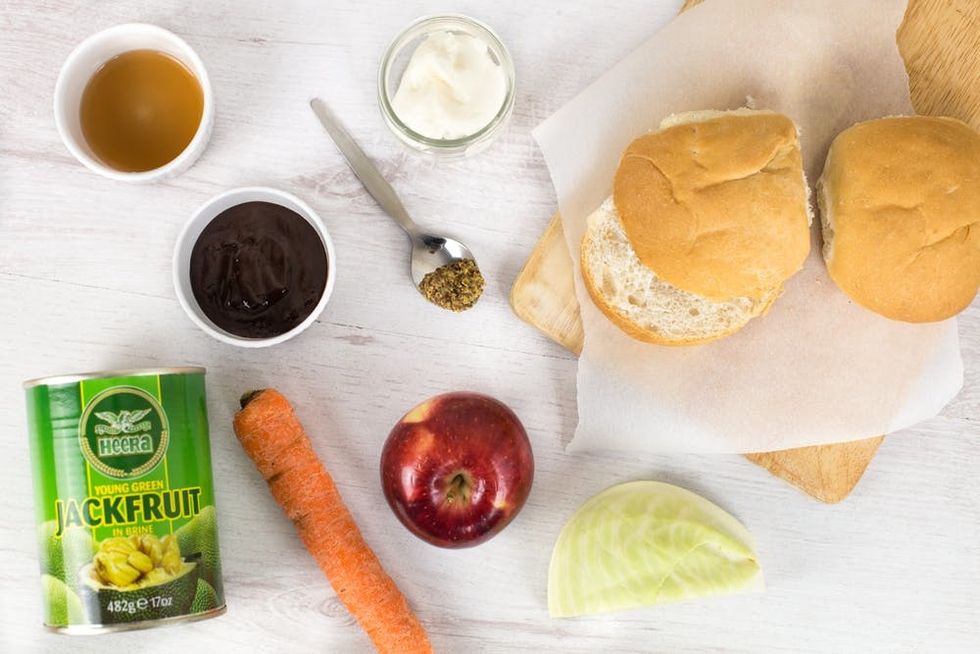 Pulled jackfruit sandwiches-1