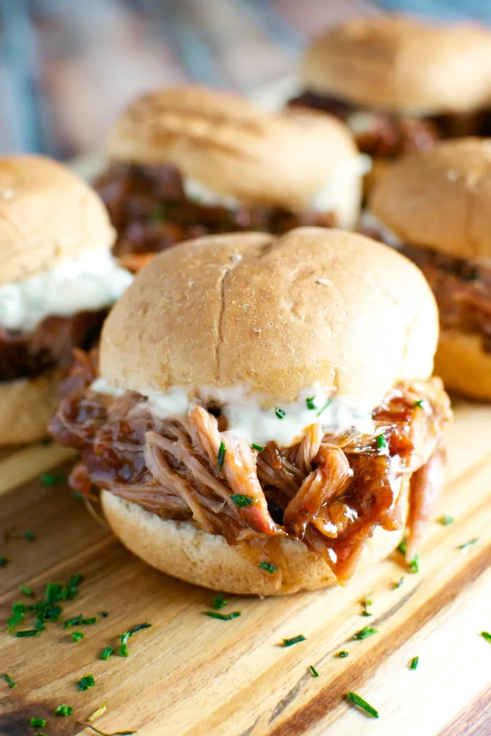 Pulled Pork Sliders With Garlic Aioli