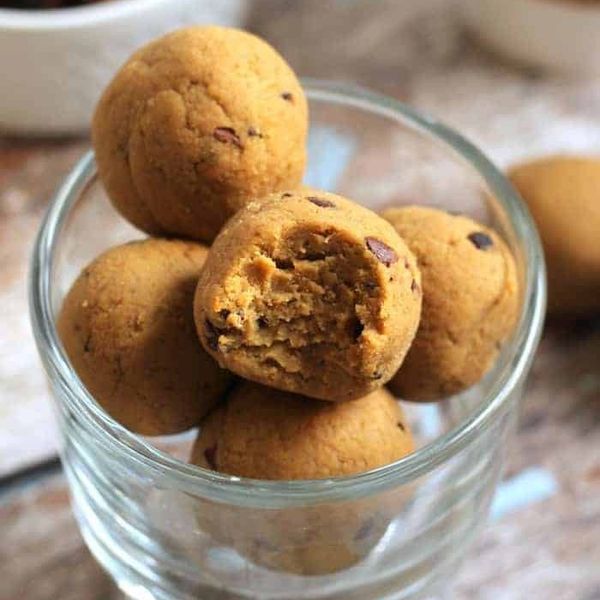 Pumpkin Pie Protein No-Bake Bites