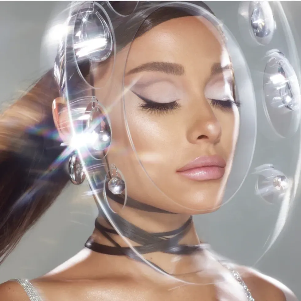 r.e.m. beauty by Ariana Grande