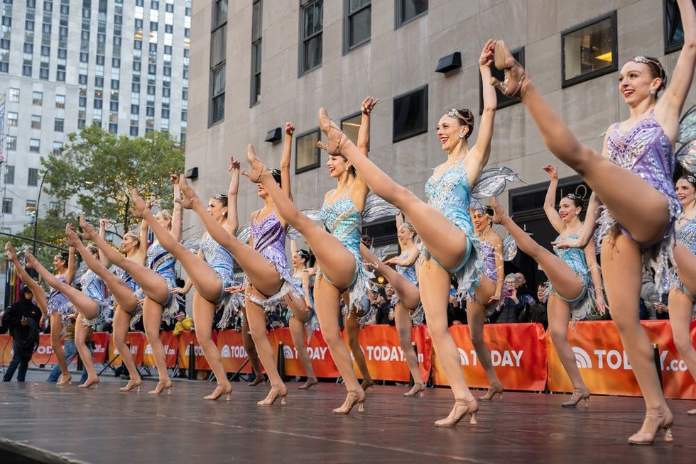 radio city rockettes performance on the today show