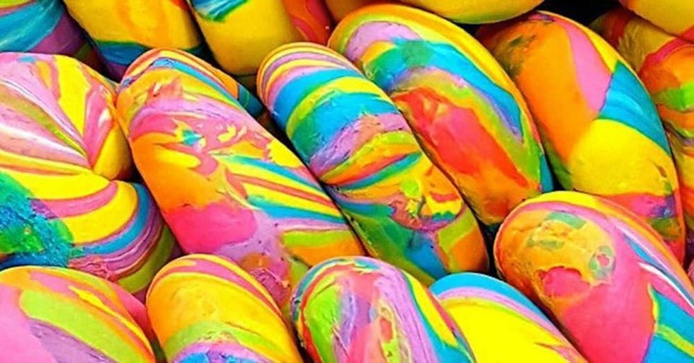 rainbow-bagels-NYC-lg