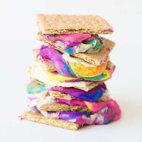 rainbow s'mores