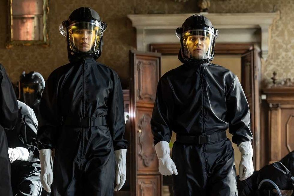 Rebecca Hall and Evan Peters in Ryan Murphy's The Beauty on FX