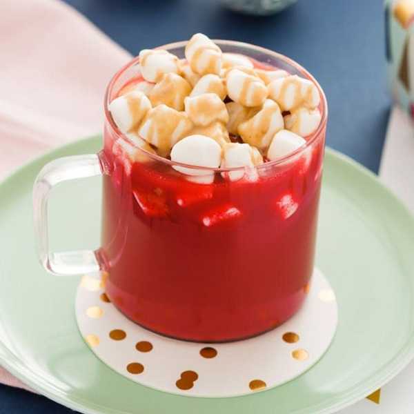 red velvet hot chocolate