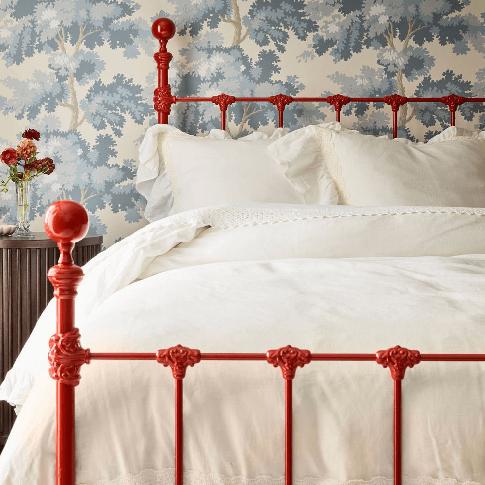 red vintage bed