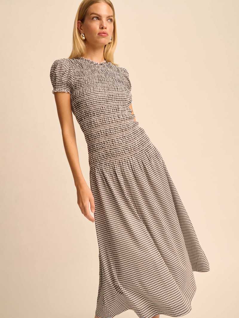 9 Gingham Maxi Dresses For A Chic & Easy Spring Outfit - Brit + Co 9 Gingham Maxi Dresses For A Chic & Easy Spring Outfit - Brit + Co