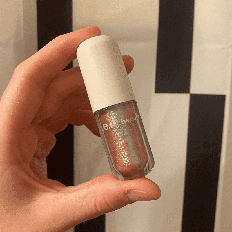 elfbar elfa master akku starlet lustrous liquid eyeshadow – rem beauty