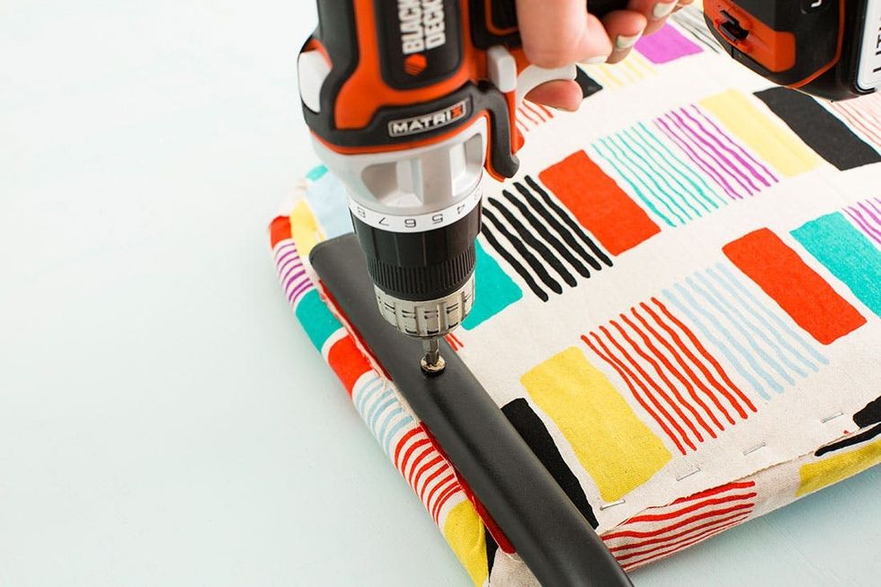 Reupholstered_Chairs_024