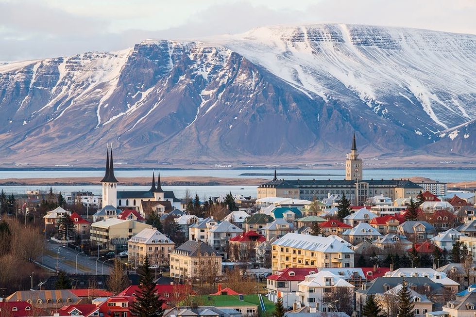 Reykjav\u00edk is the capital and largest city of Iceland. 