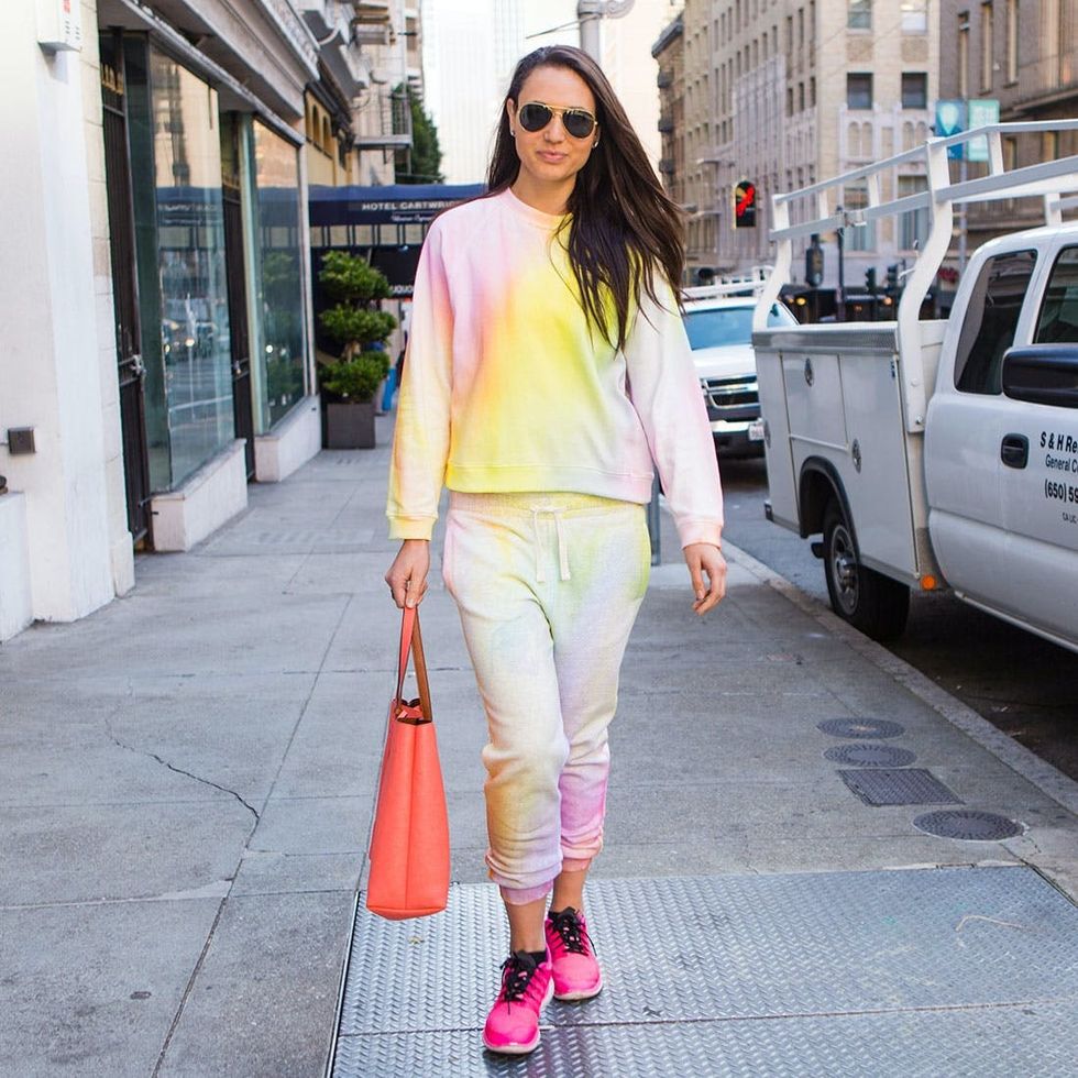 Rihanna_Easter_Outfit_037