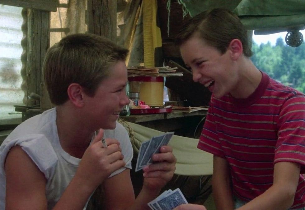 River Phoenix and Wil Wheaton in Stand By Me