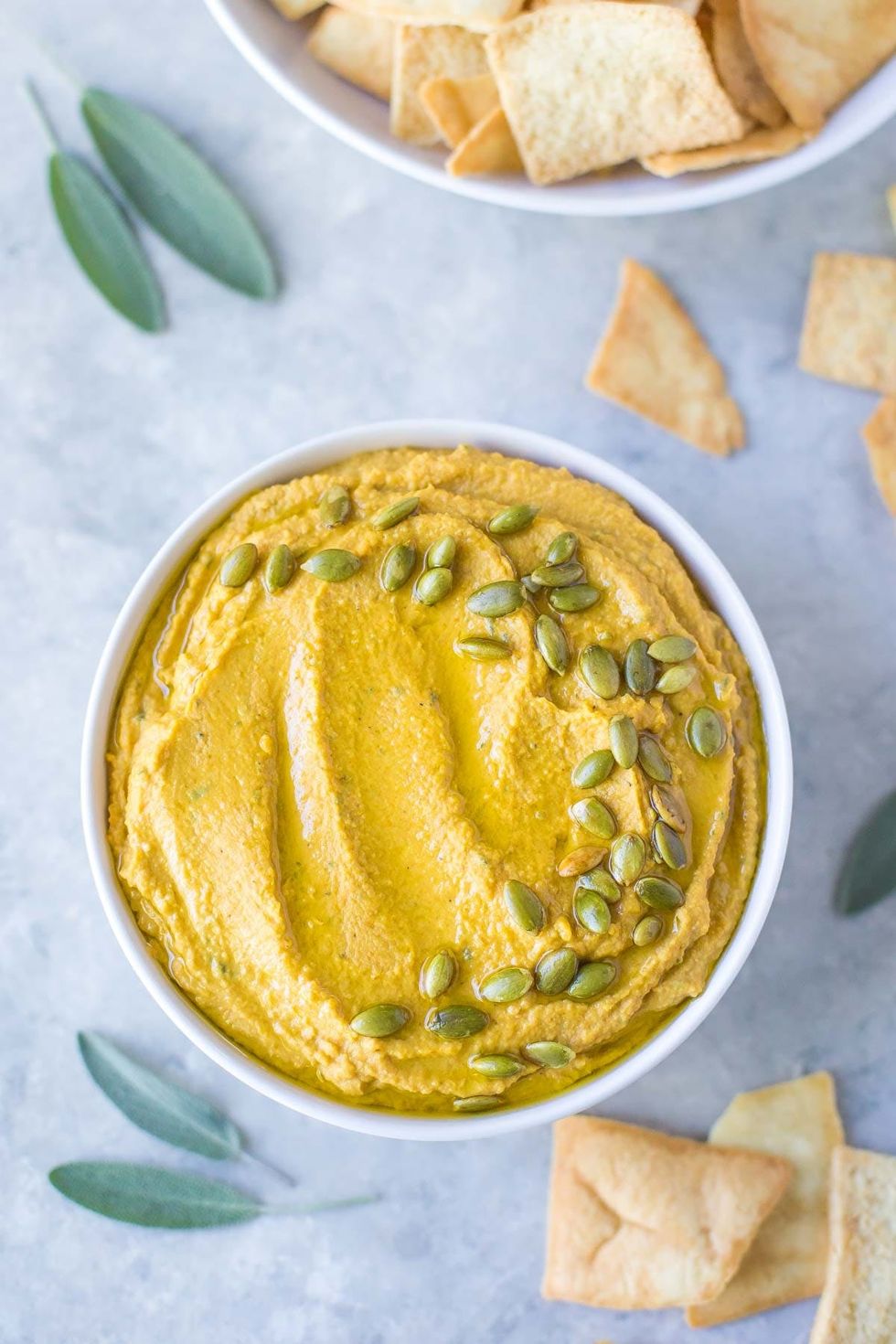 Roasted Garlic Pumpkin Hummus