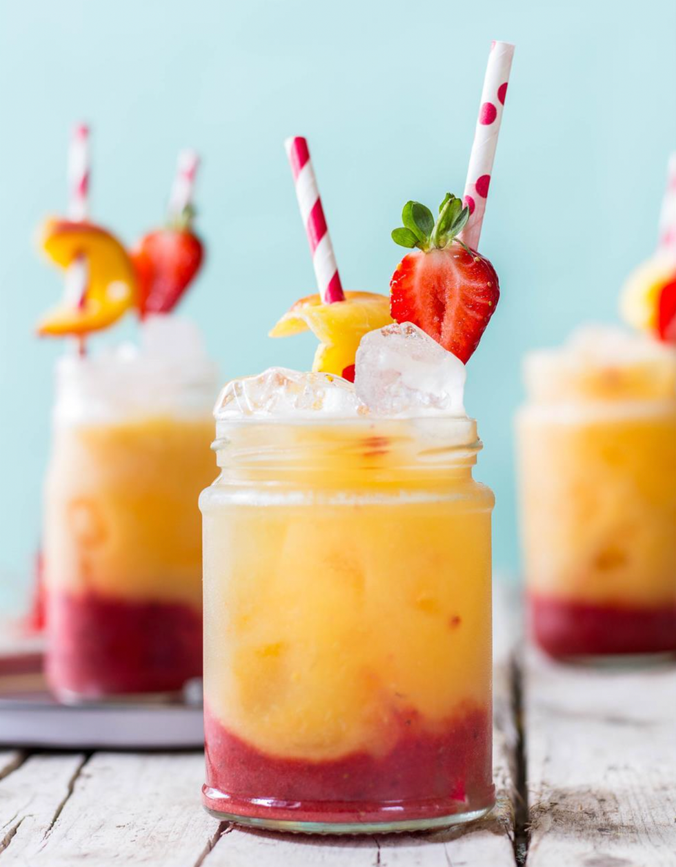 roasted peach strawberry fizz mocktail