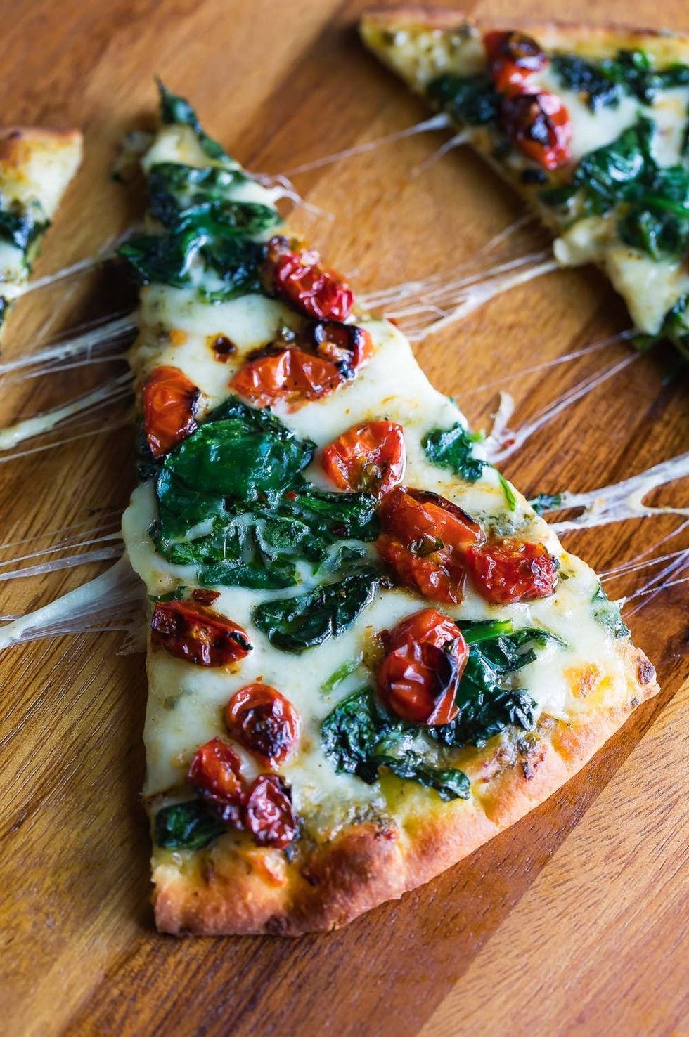 Roasted Tomato Flatbread Naan Pizzas