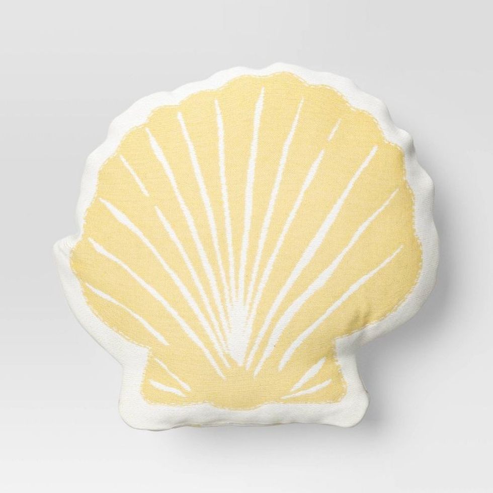 Room Essentials Seashell Throw Pillow