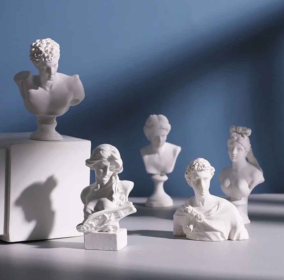 Roomtery Mini Bust Figurines